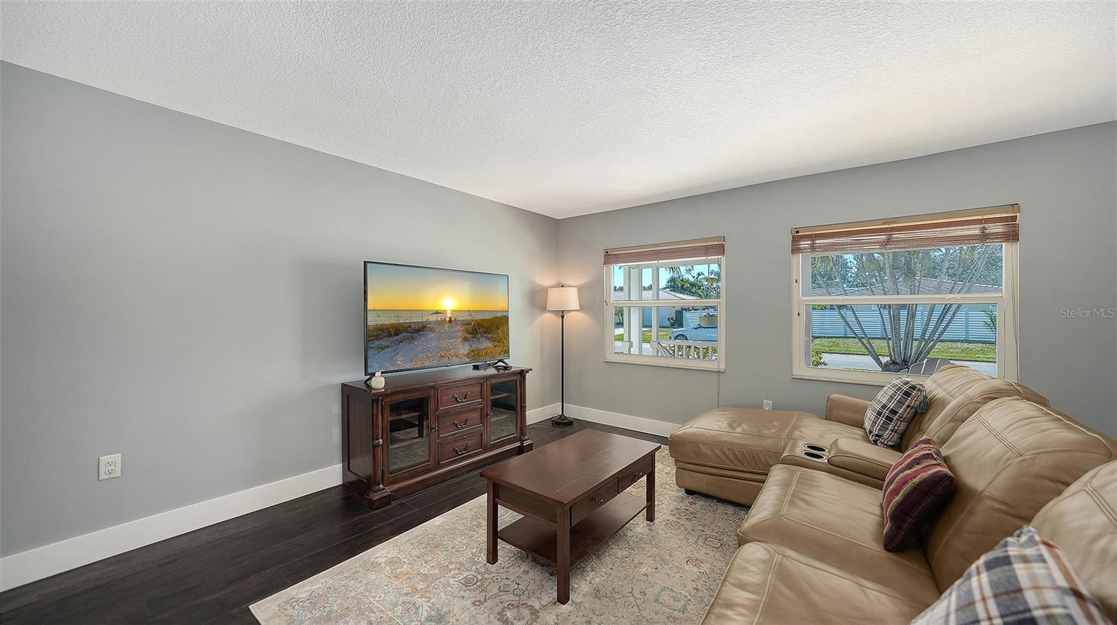 VLG GREEN CLUB ESTS UNIT B - Residential Lease