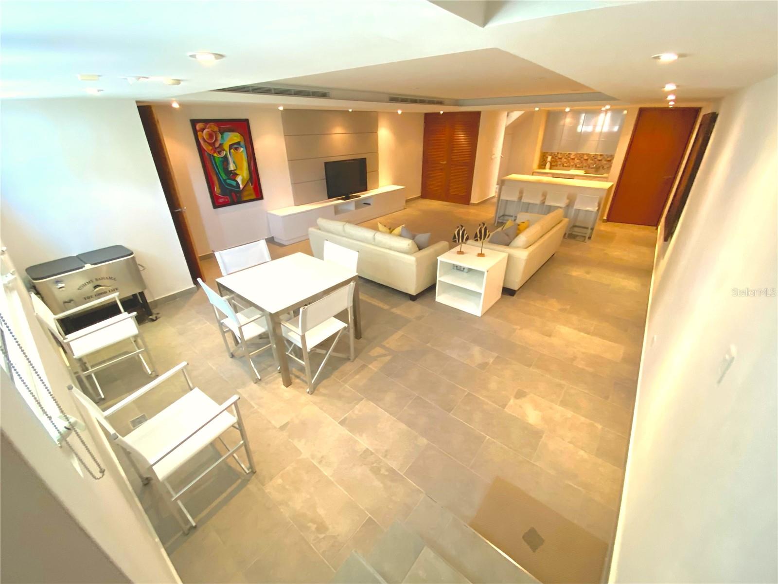 PENINSULA - Residential