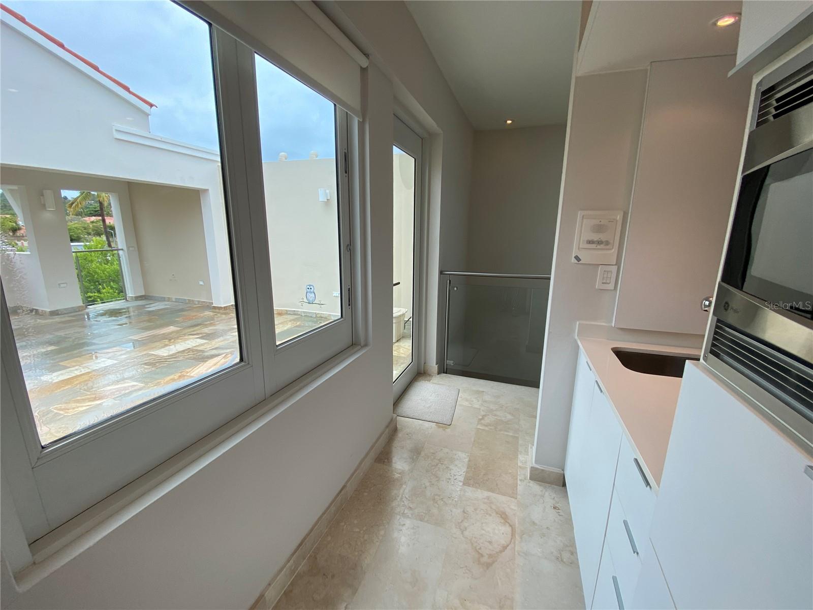PENINSULA - Residential