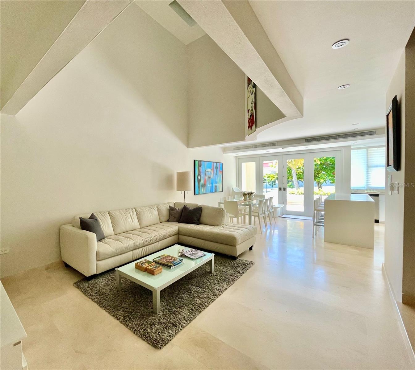 PENINSULA - Residential
