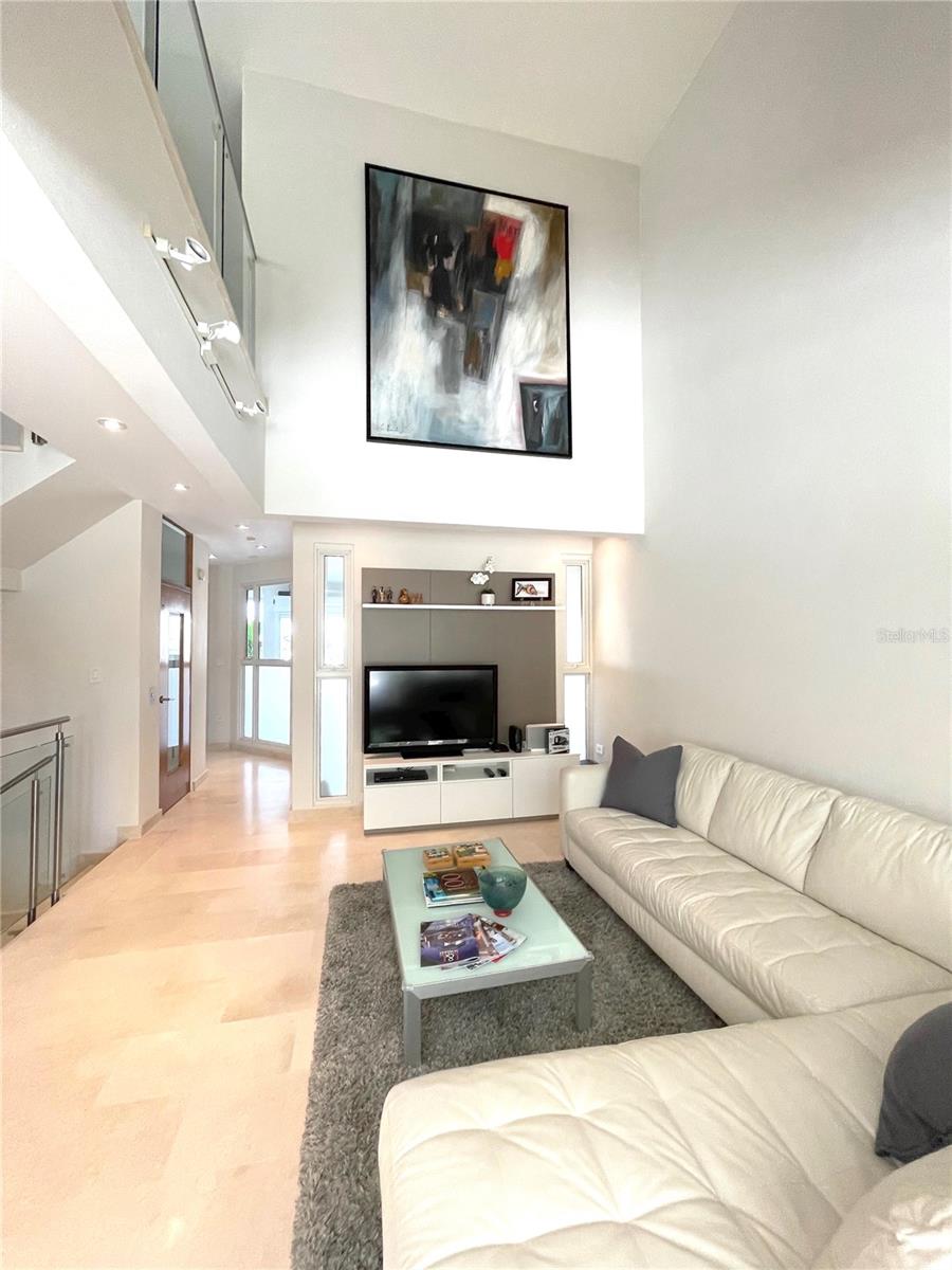 PENINSULA - Residential