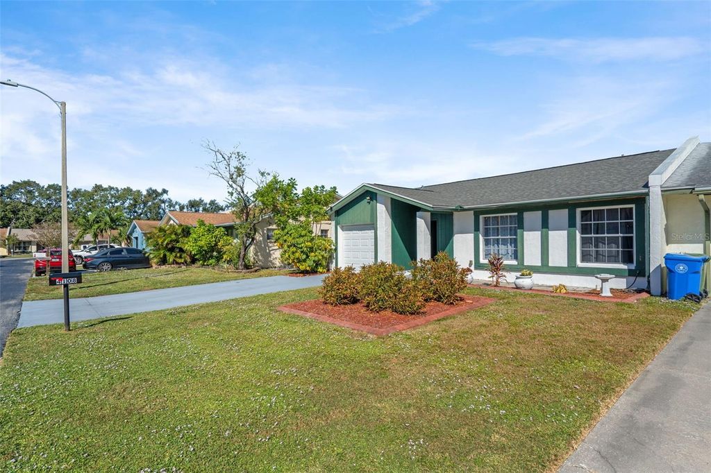 Photo of 4108 43rd Avenue W, Bradenton, FL 34205 (MLS # A4670418)