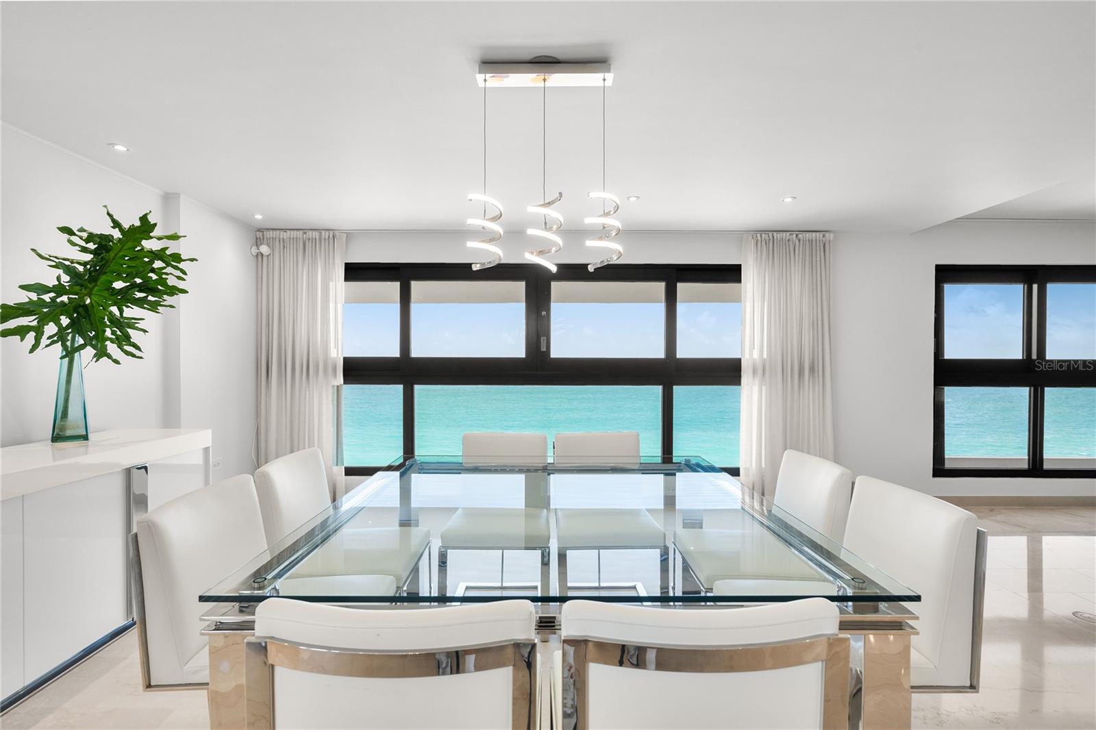 CONDOMINIO TENERIFE - Residential