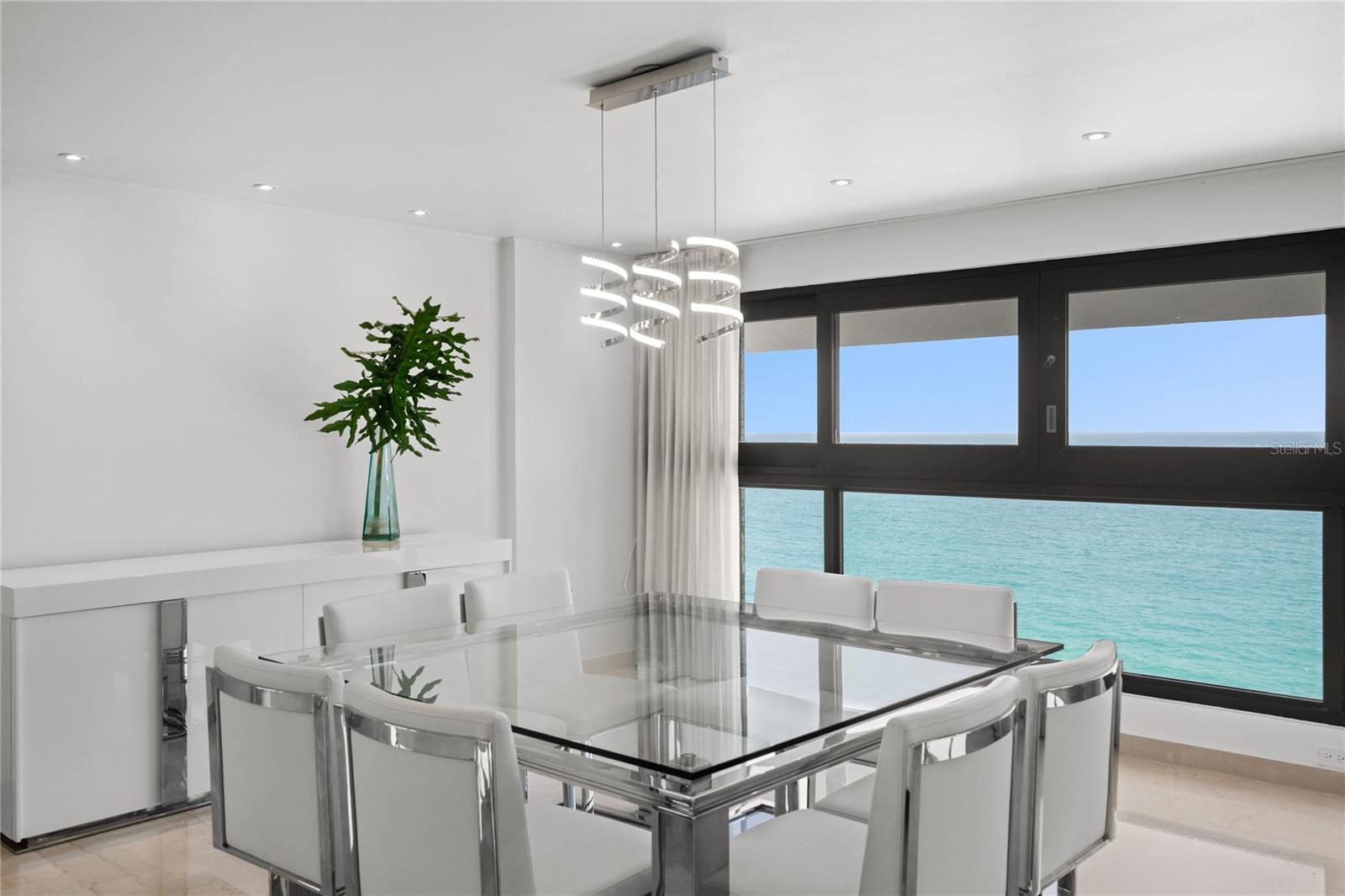 CONDOMINIO TENERIFE - Residential