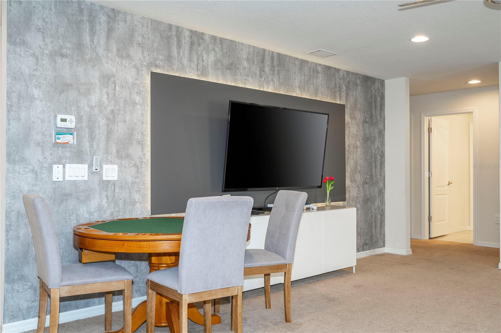 WINDSOR AT WESTSIDE PH 1 - Residential