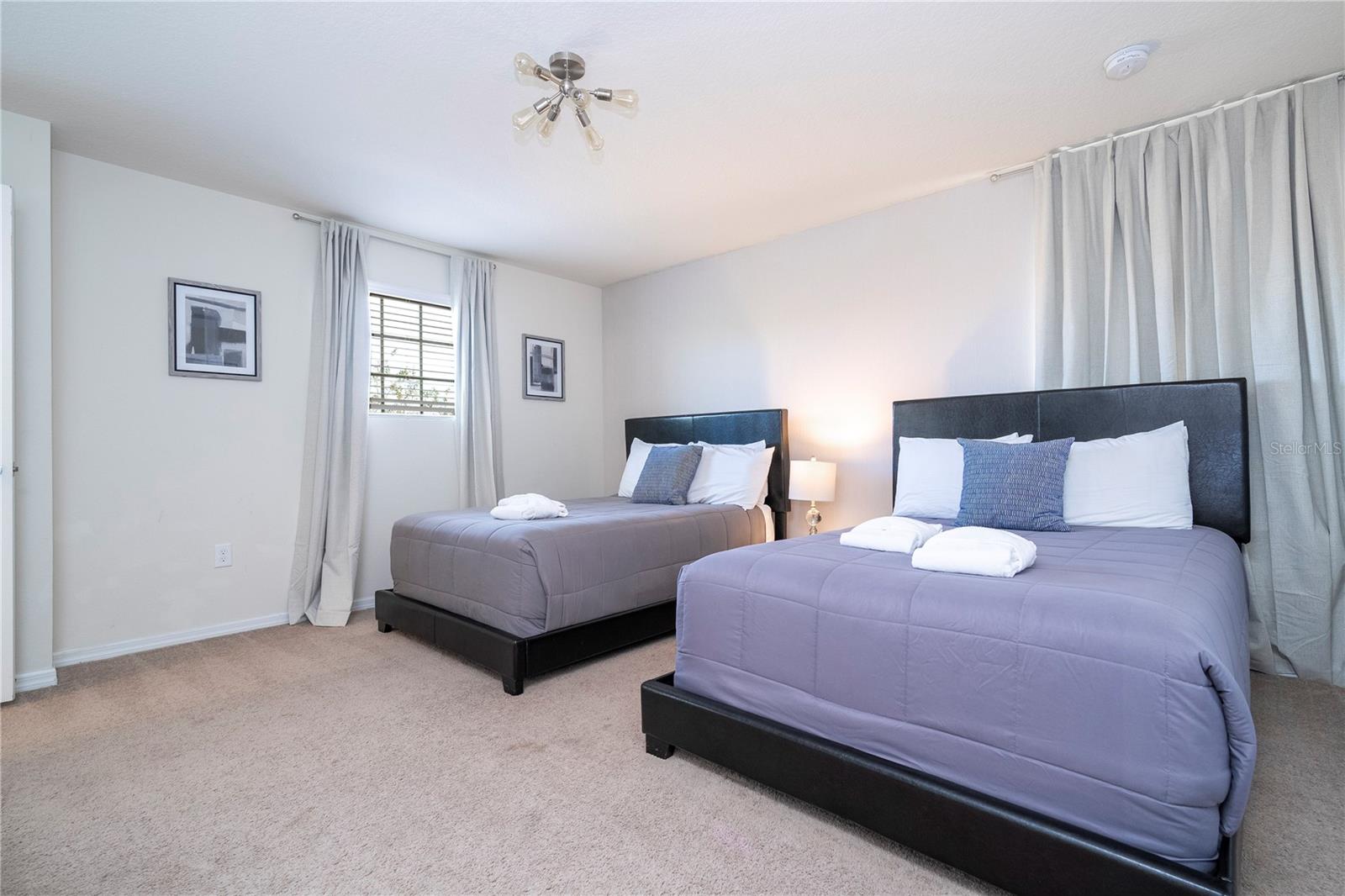 WINDSOR AT WESTSIDE PH 1 - Residential