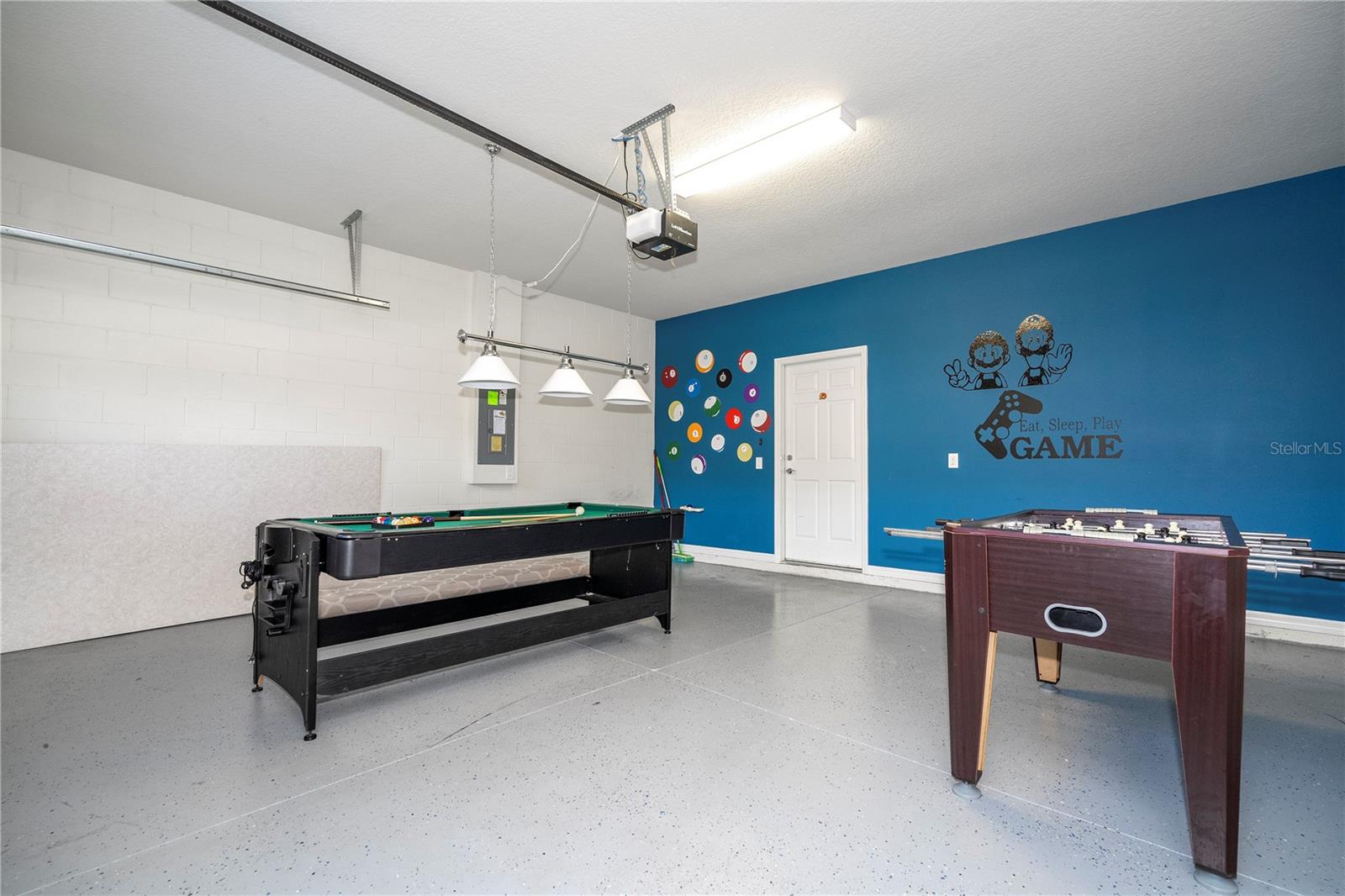 WINDSOR AT WESTSIDE PH 1 - Residential