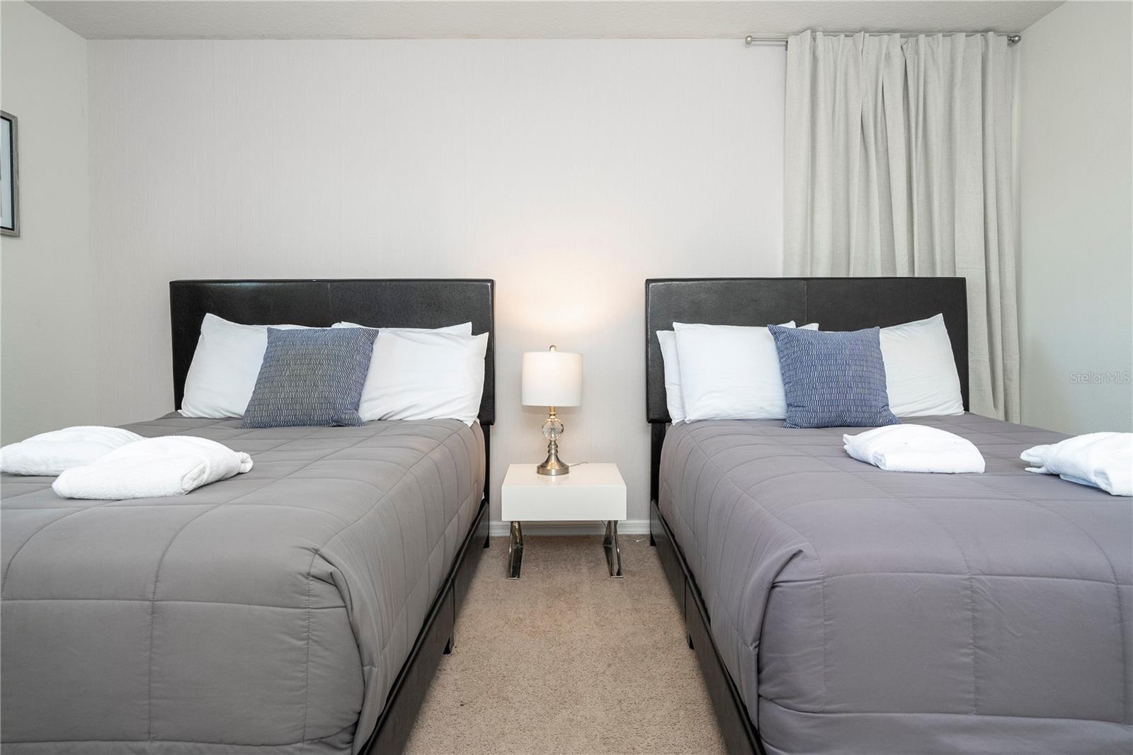 WINDSOR AT WESTSIDE PH 1 - Residential