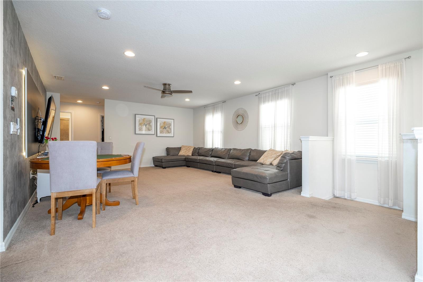 WINDSOR AT WESTSIDE PH 1 - Residential