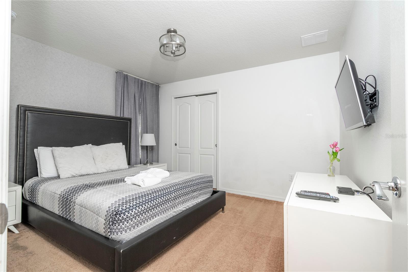 WINDSOR AT WESTSIDE PH 1 - Residential