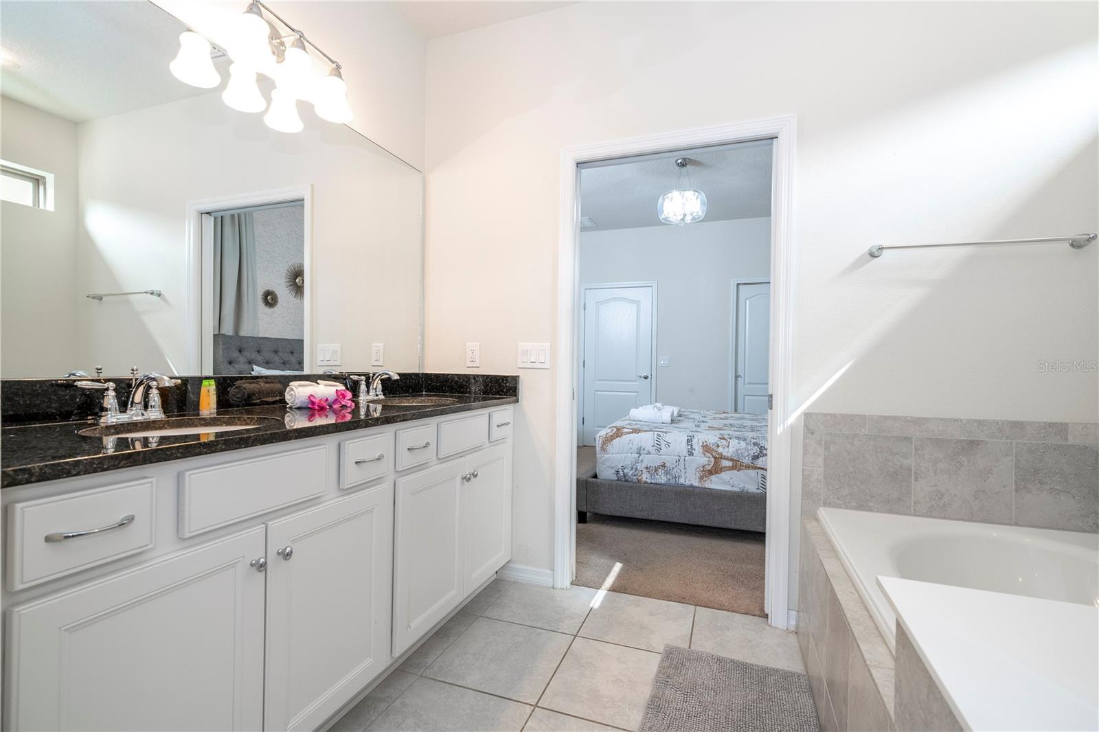 WINDSOR AT WESTSIDE PH 1 - Residential