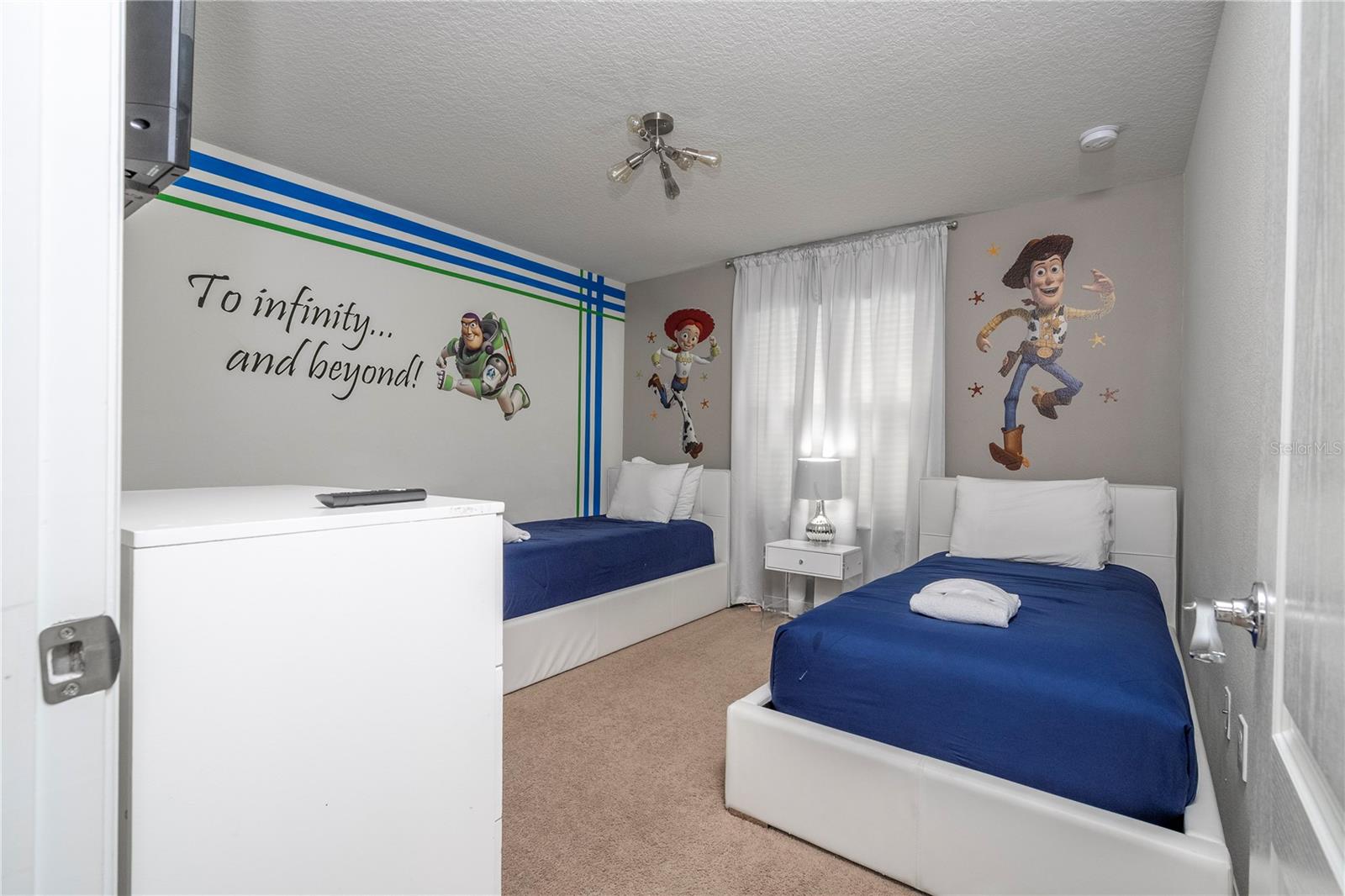 WINDSOR AT WESTSIDE PH 1 - Residential