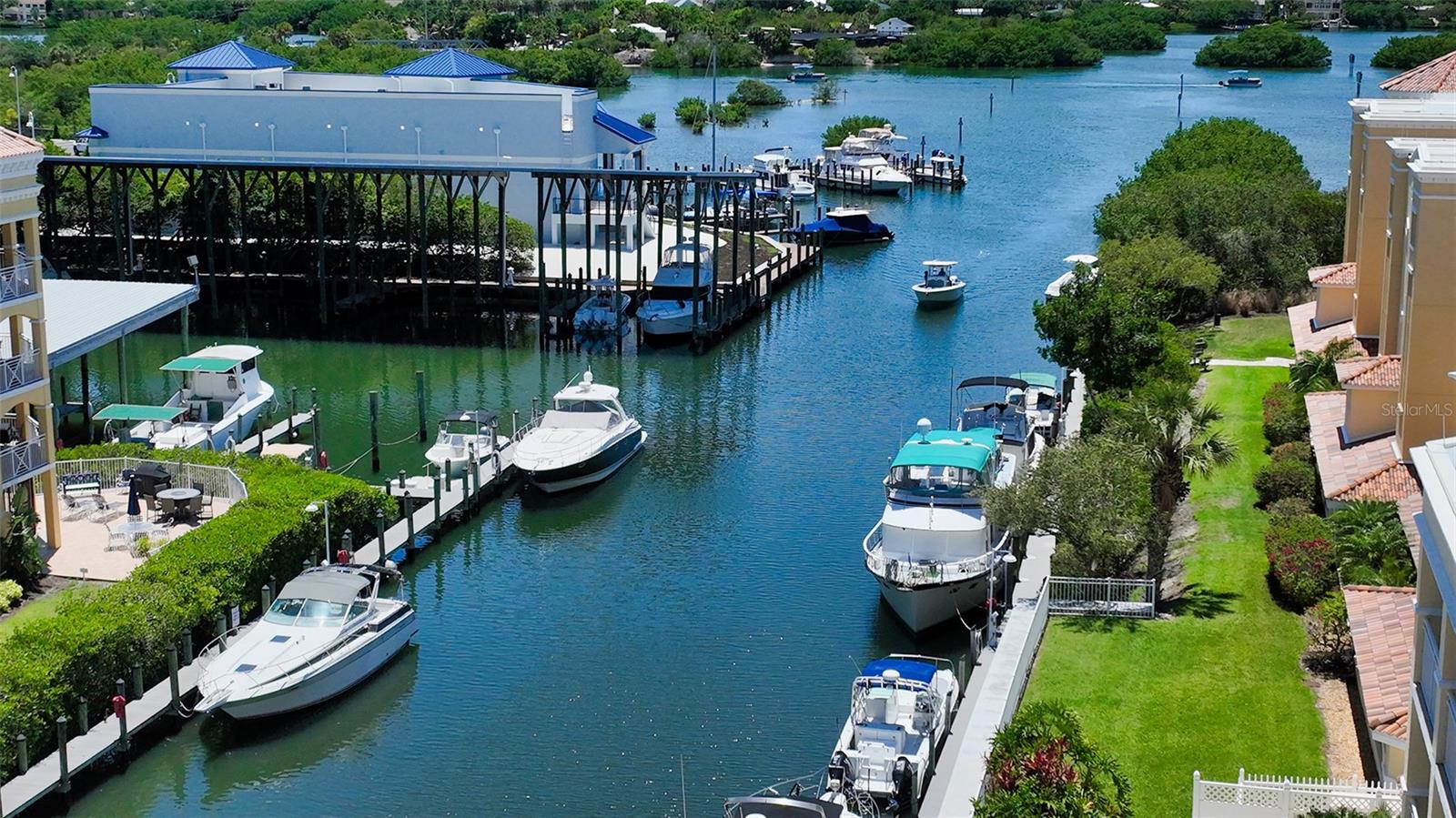 VILLAS AT BELLAGIO HARBOR VILLAGE - Residential Lease