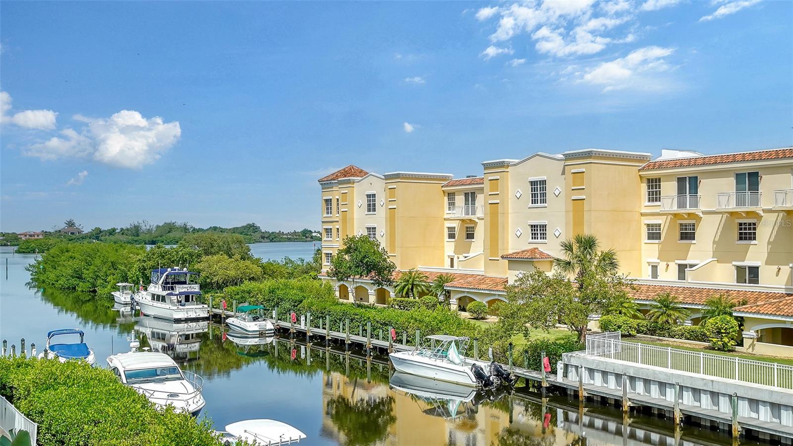 VILLAS AT BELLAGIO HARBOR VILLAGE - Residential Lease
