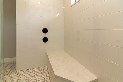 Tiny photo for 1000 Silver Drive, Umatilla, FL 32784 (MLS # G5109980)