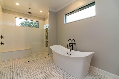 Tiny photo for 1000 Silver Drive, Umatilla, FL 32784 (MLS # G5109980)