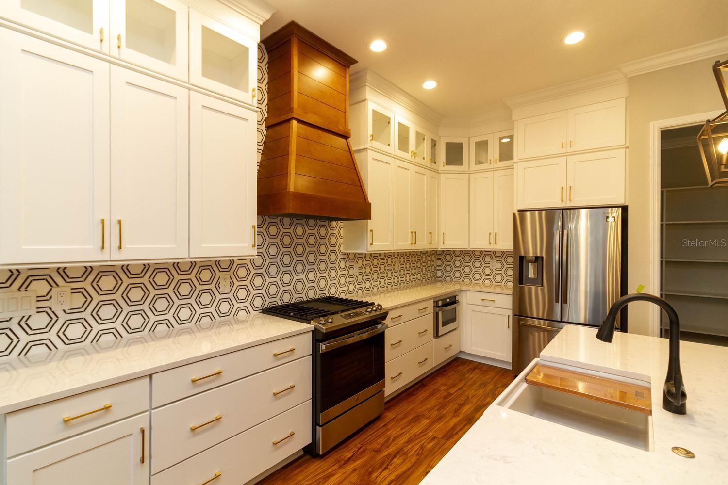 SILVER BEACH HEIGHTS - Residential