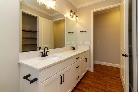 Tiny photo for 1000 Silver Drive, Umatilla, FL 32784 (MLS # G5109980)