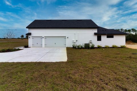 Tiny photo for 1000 Silver Drive, Umatilla, FL 32784 (MLS # G5109980)