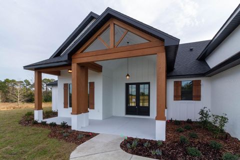 Tiny photo for 1000 Silver Drive, Umatilla, FL 32784 (MLS # G5109980)