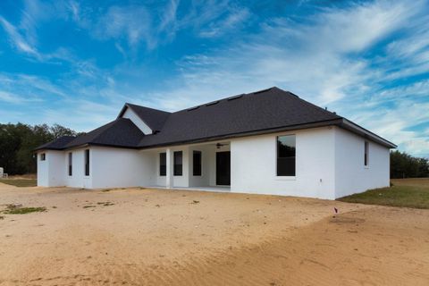 Tiny photo for 1000 Silver Drive, Umatilla, FL 32784 (MLS # G5109980)