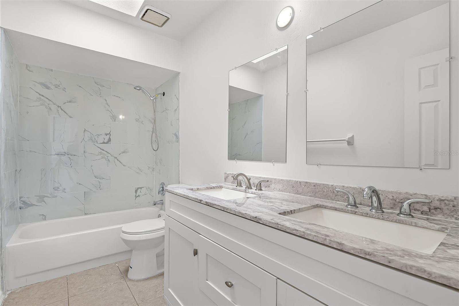 4864 OLD OAK TREE COURT