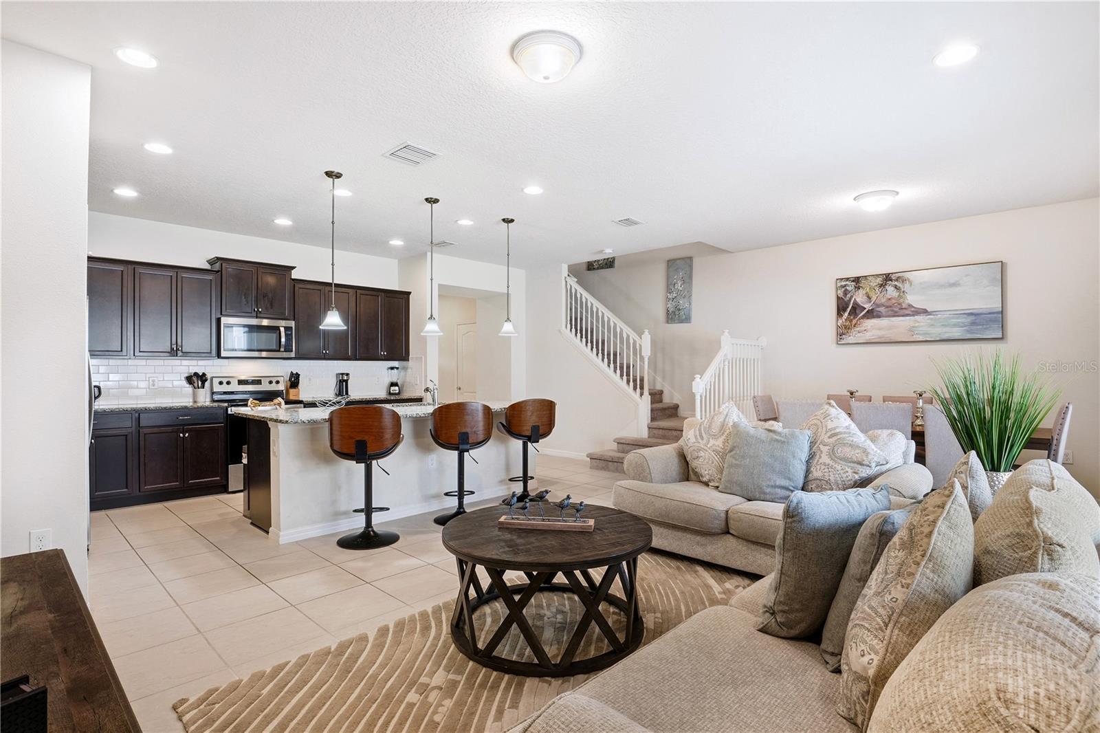 WINDSOR AT WESTSIDE PH 3 - Residential