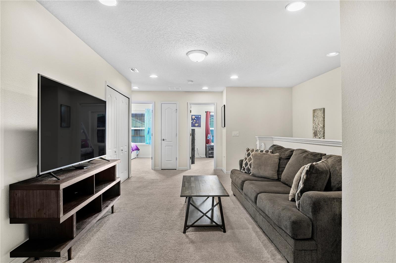 WINDSOR AT WESTSIDE PH 3 - Residential