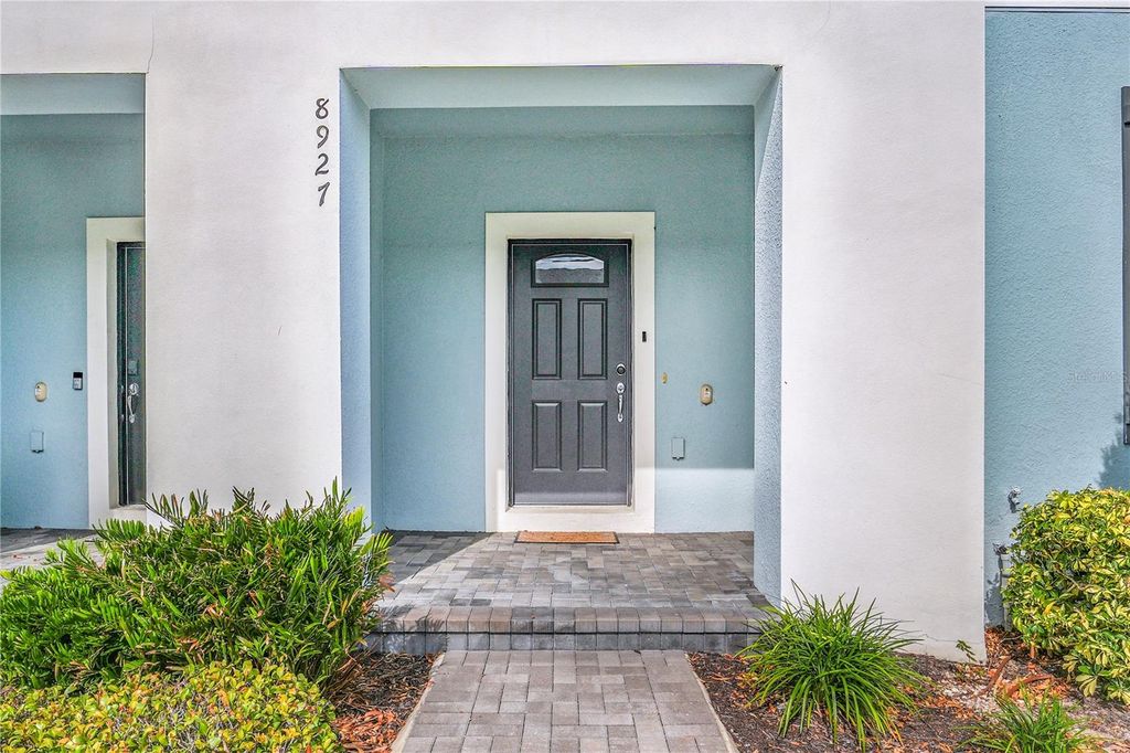 Photo of 8927 Sydney Avenue, Kissimmee, FL 34747 (MLS # G5104404)