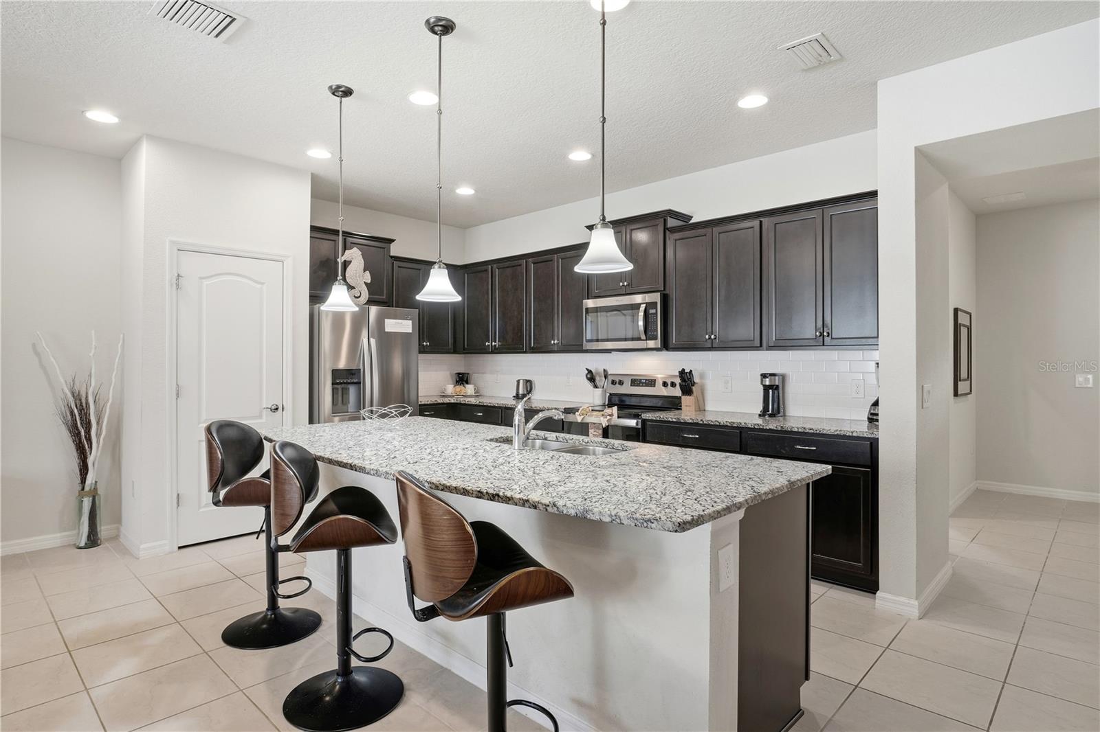 WINDSOR AT WESTSIDE PH 3 - Residential