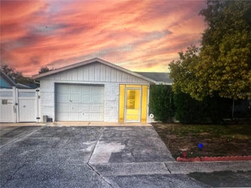 6211 MORAY AVENUE NEW PORT RICHEY FL 34653