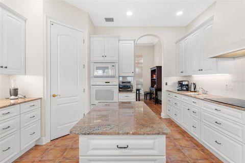Tiny photo for 38230 Yale Circle, Leesburg, FL 34788 (MLS # G5107816)