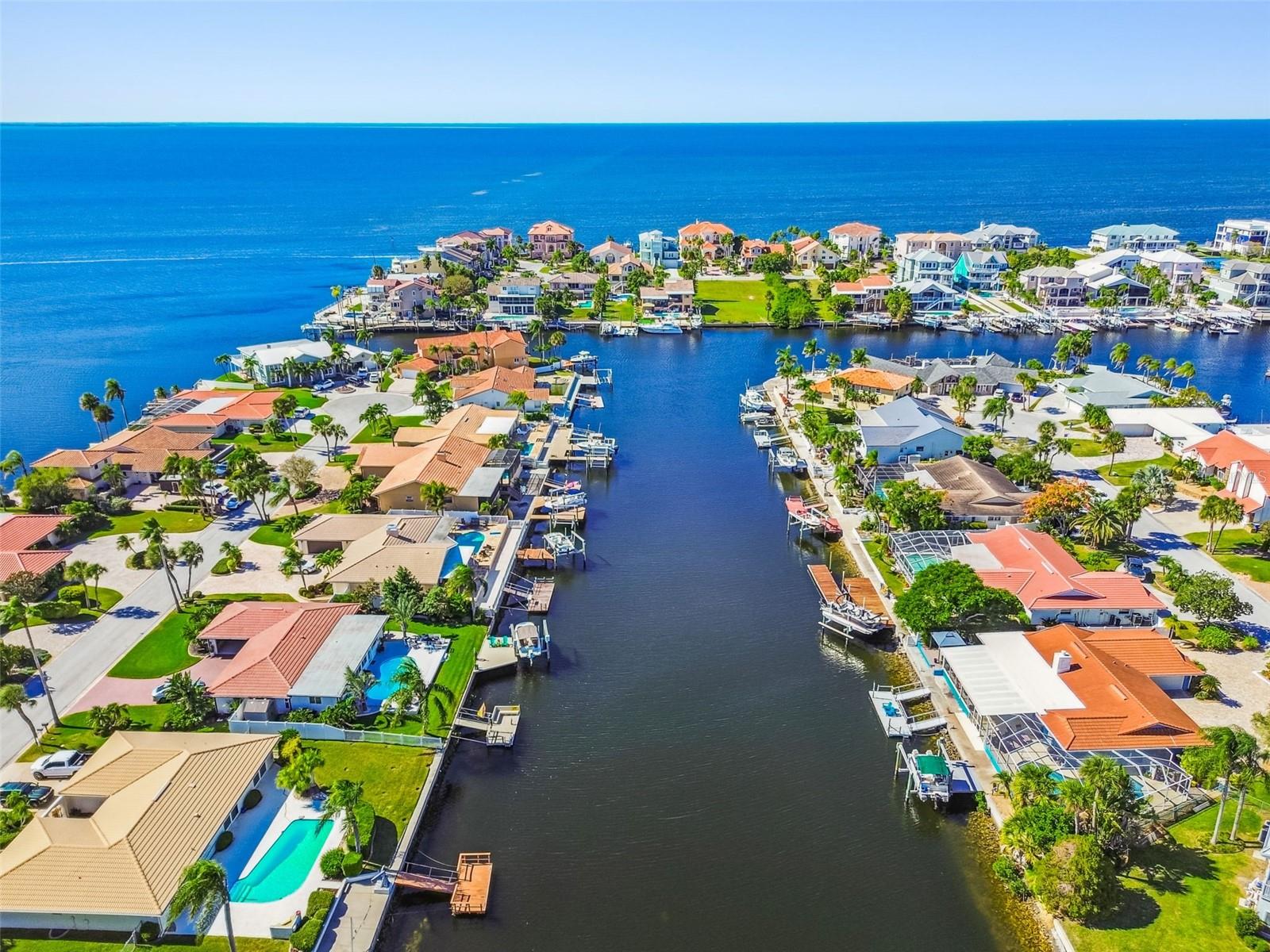 FLOR A MAR - Residential Lease