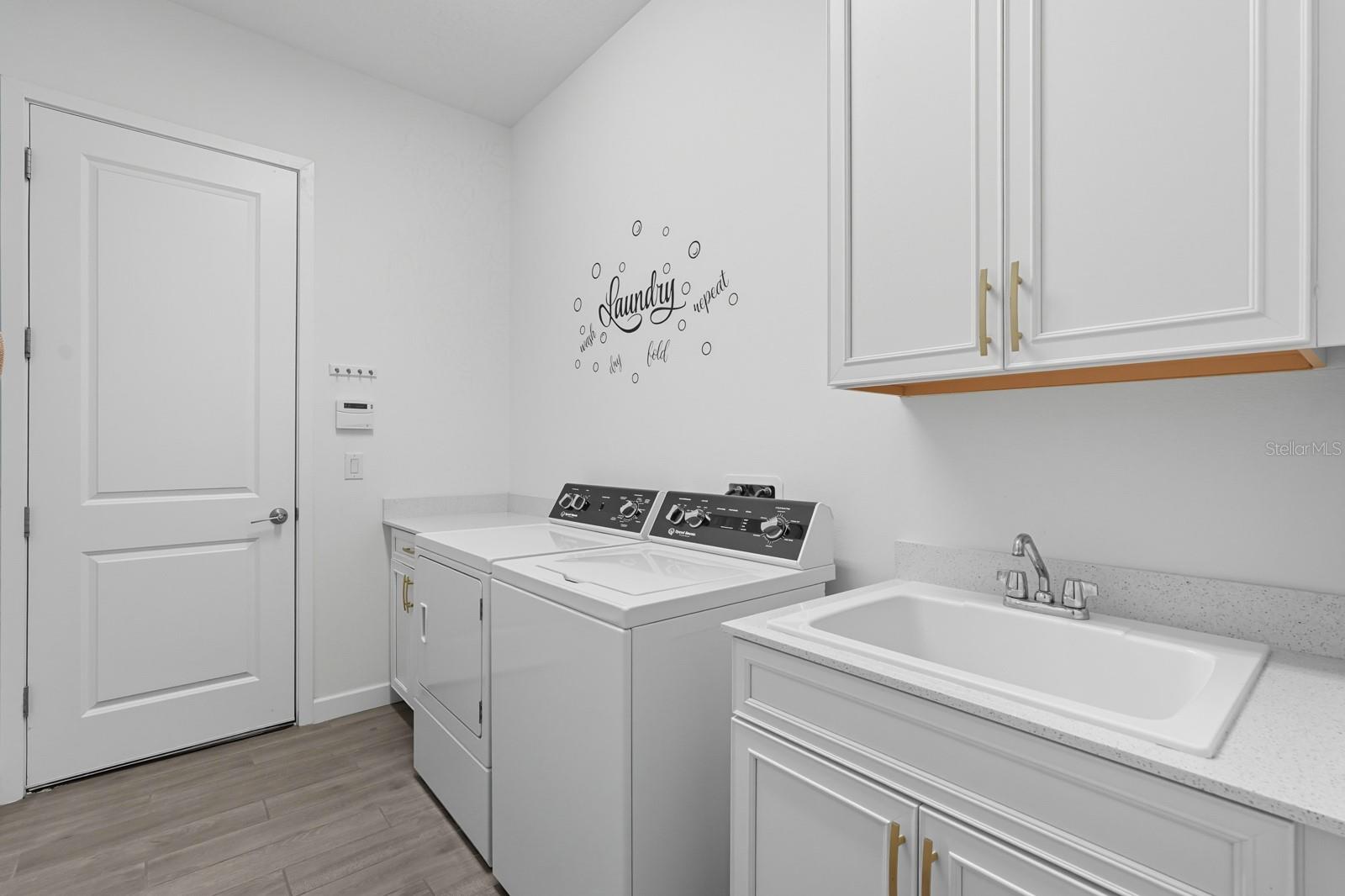HIDDEN LAKES PH II - Residential