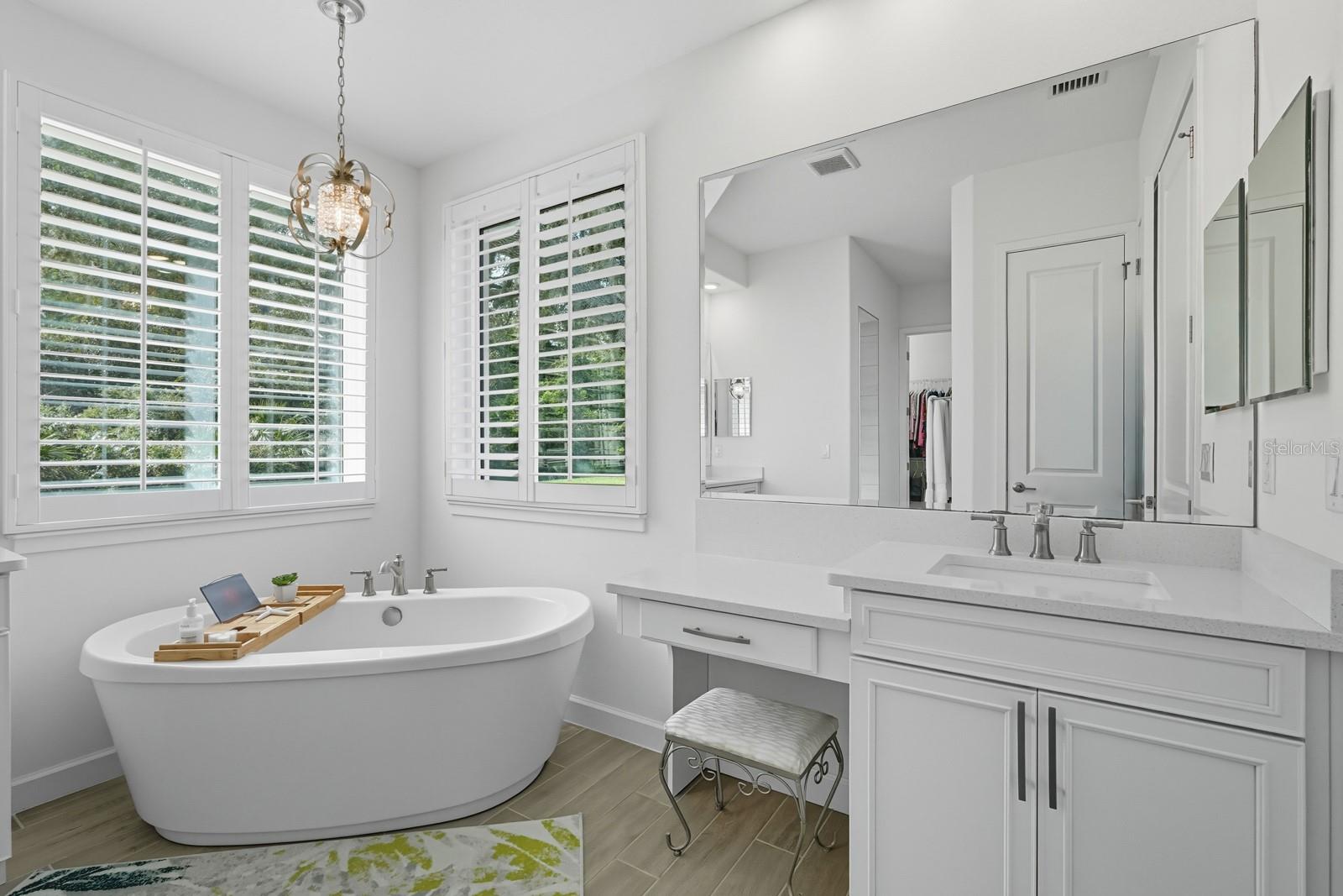 HIDDEN LAKES PH II - Residential