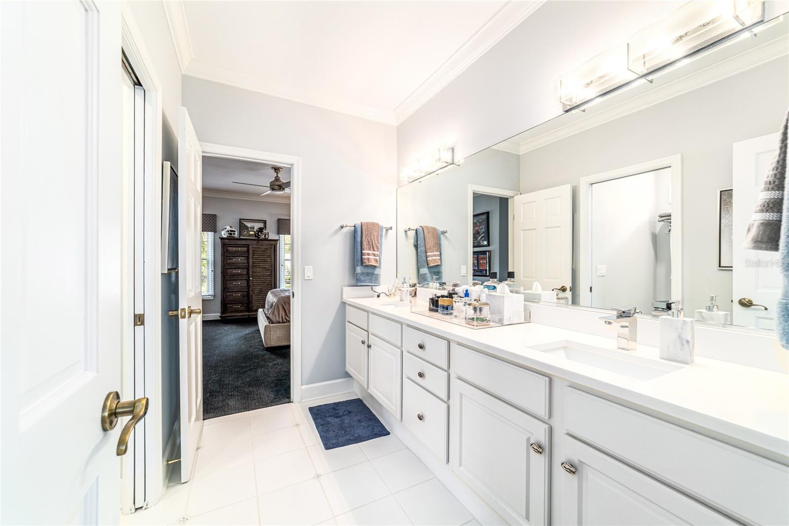 COUNTRY CLUB/OCALA UN 02 - Residential