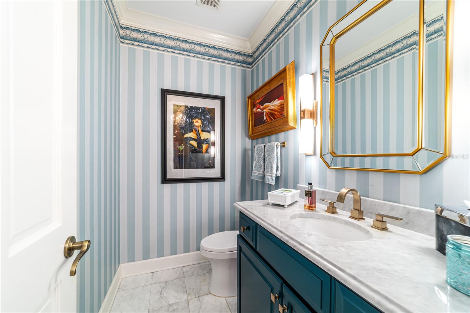 COUNTRY CLUB/OCALA UN 02 - Residential