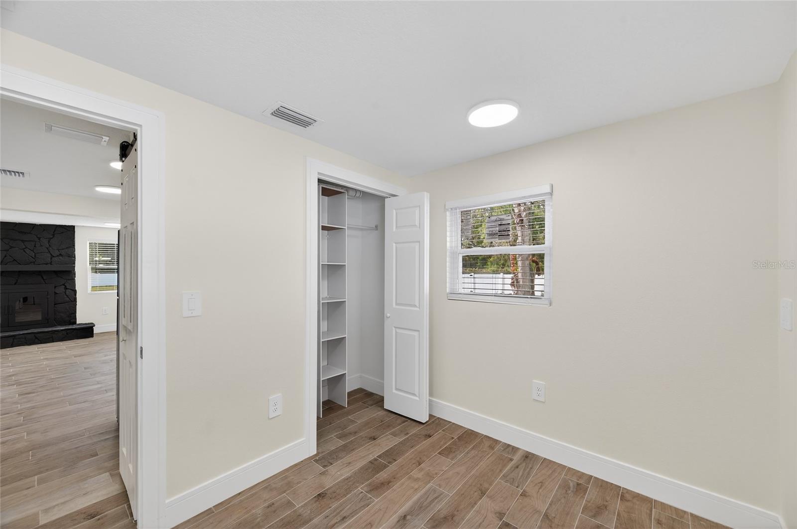 TROJAN TOWN - Residential