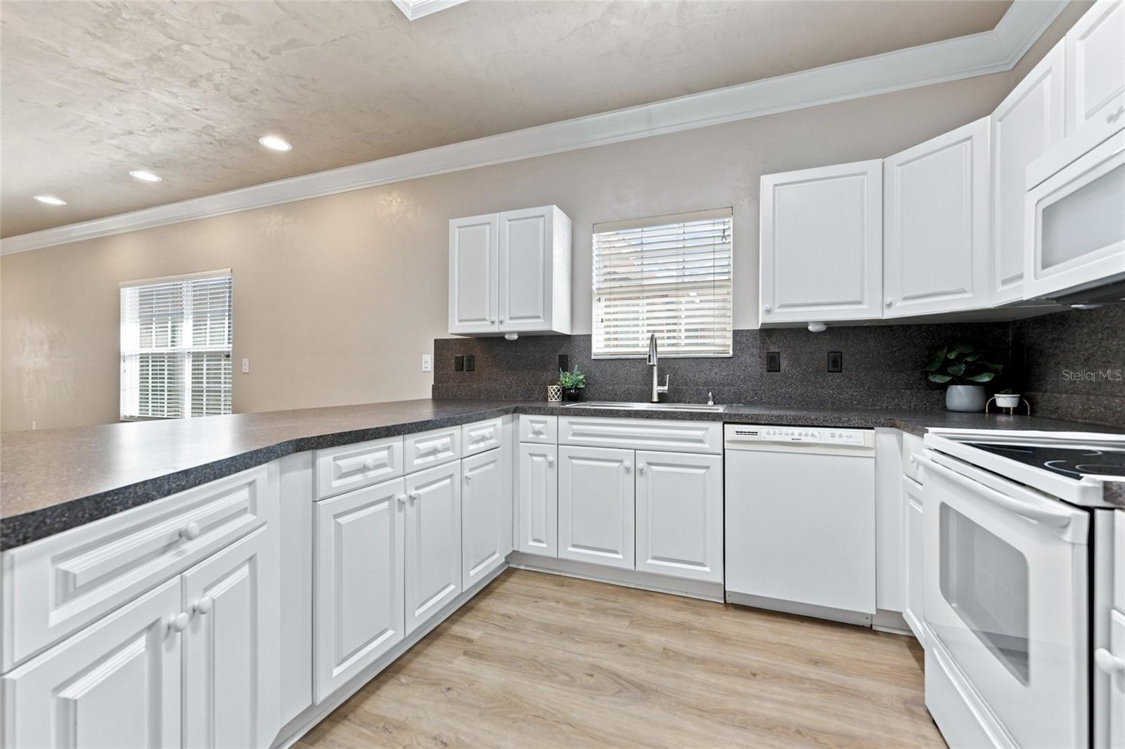 4722 NW 80TH ROAD