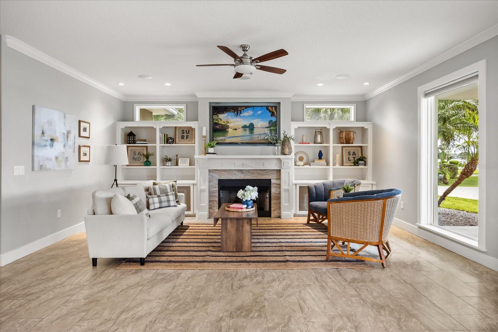 LAKE DORA PINES #C - Residential