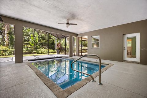 Tiny photo for 2945 Lakeshore Drive, Mount Dora, FL 32757 (MLS # G5099261)