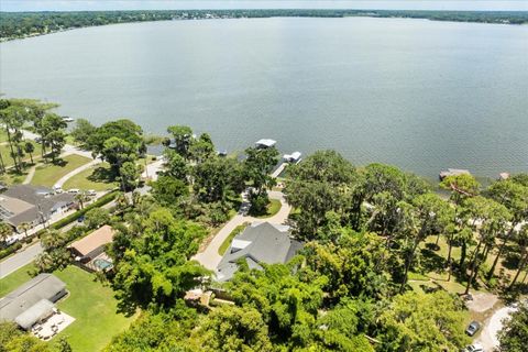 Tiny photo for 2945 Lakeshore Drive, Mount Dora, FL 32757 (MLS # G5099261)
