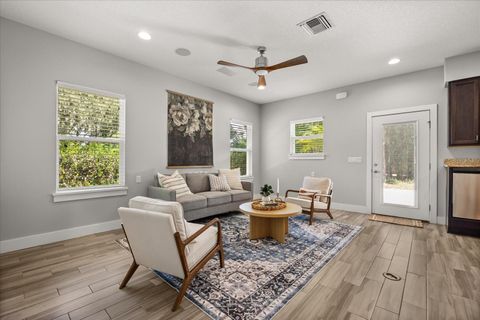 Tiny photo for 2945 Lakeshore Drive, Mount Dora, FL 32757 (MLS # G5099261)