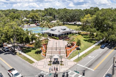 Tiny photo for 2945 Lakeshore Drive, Mount Dora, FL 32757 (MLS # G5099261)