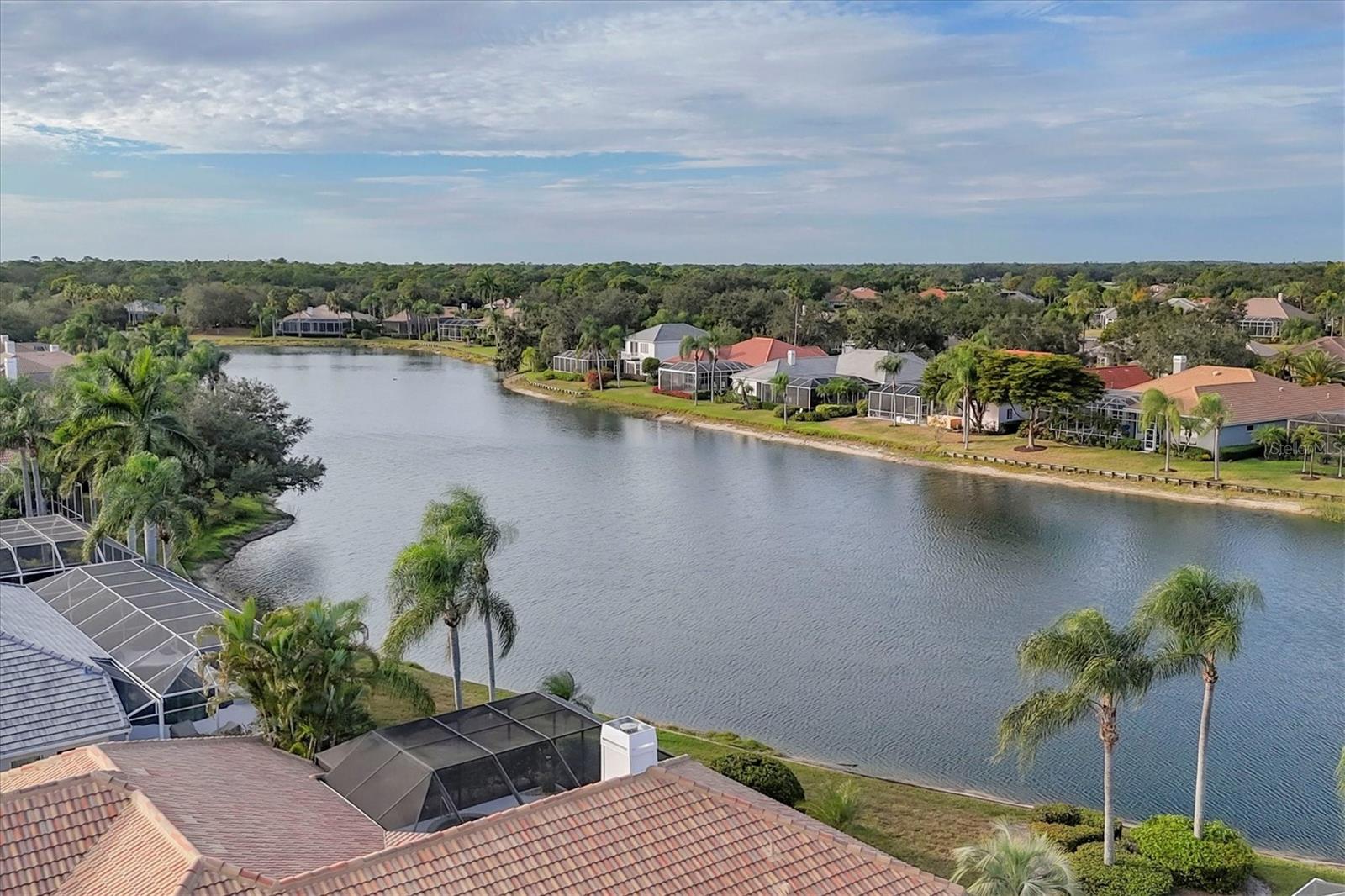 UNIVERSITY PARK COUNTRY CLUB - Residential