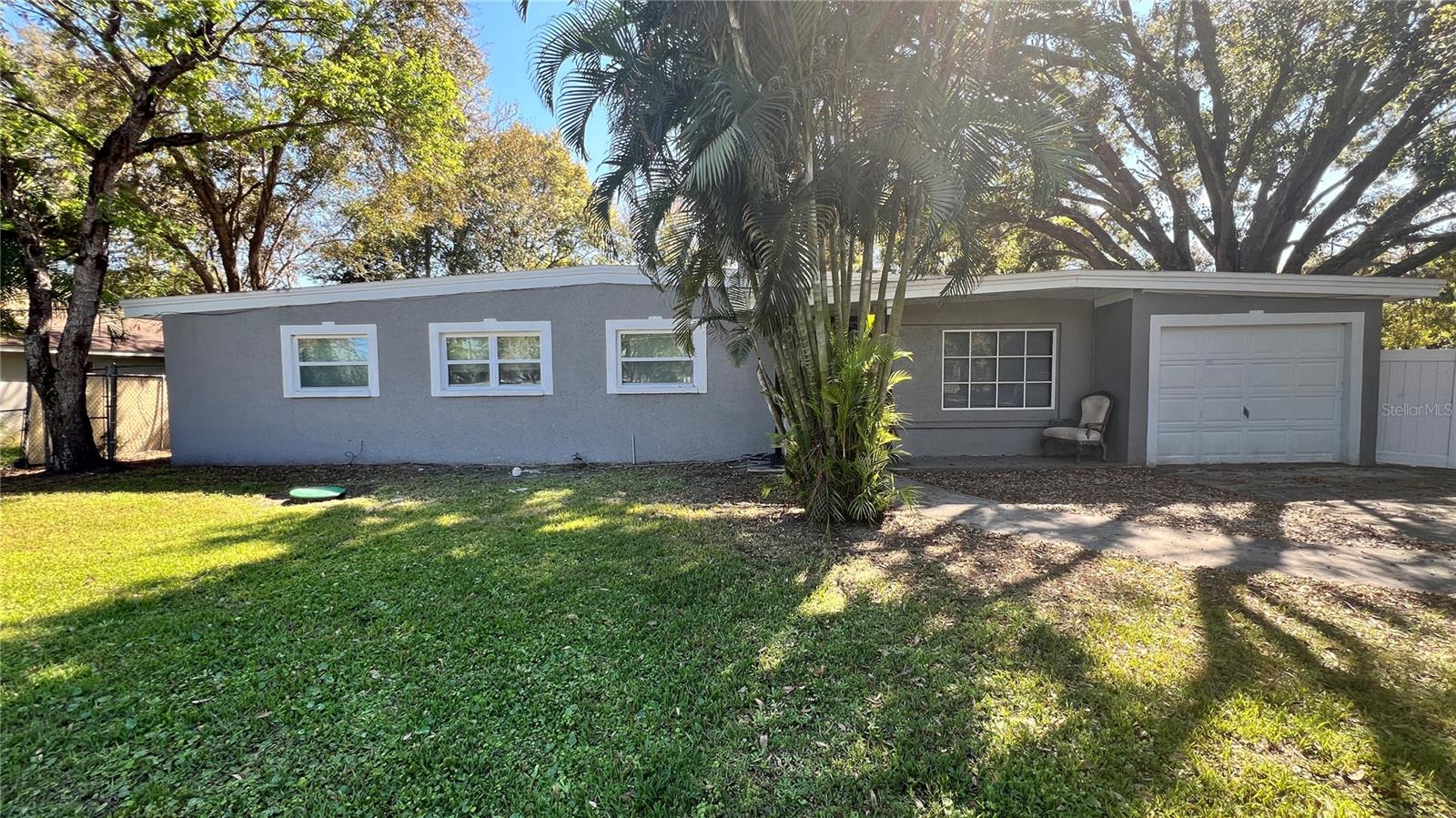 5200 BROSCHE ROAD