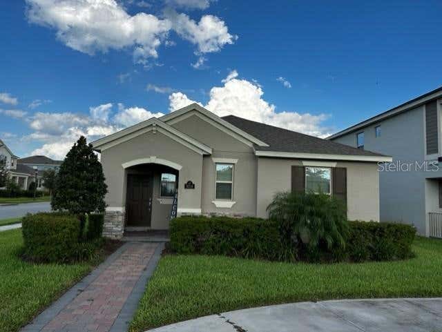 Photo of 9318 Mclaren Ave, Winter Garden, FL 34787 (MLS # S5150019)