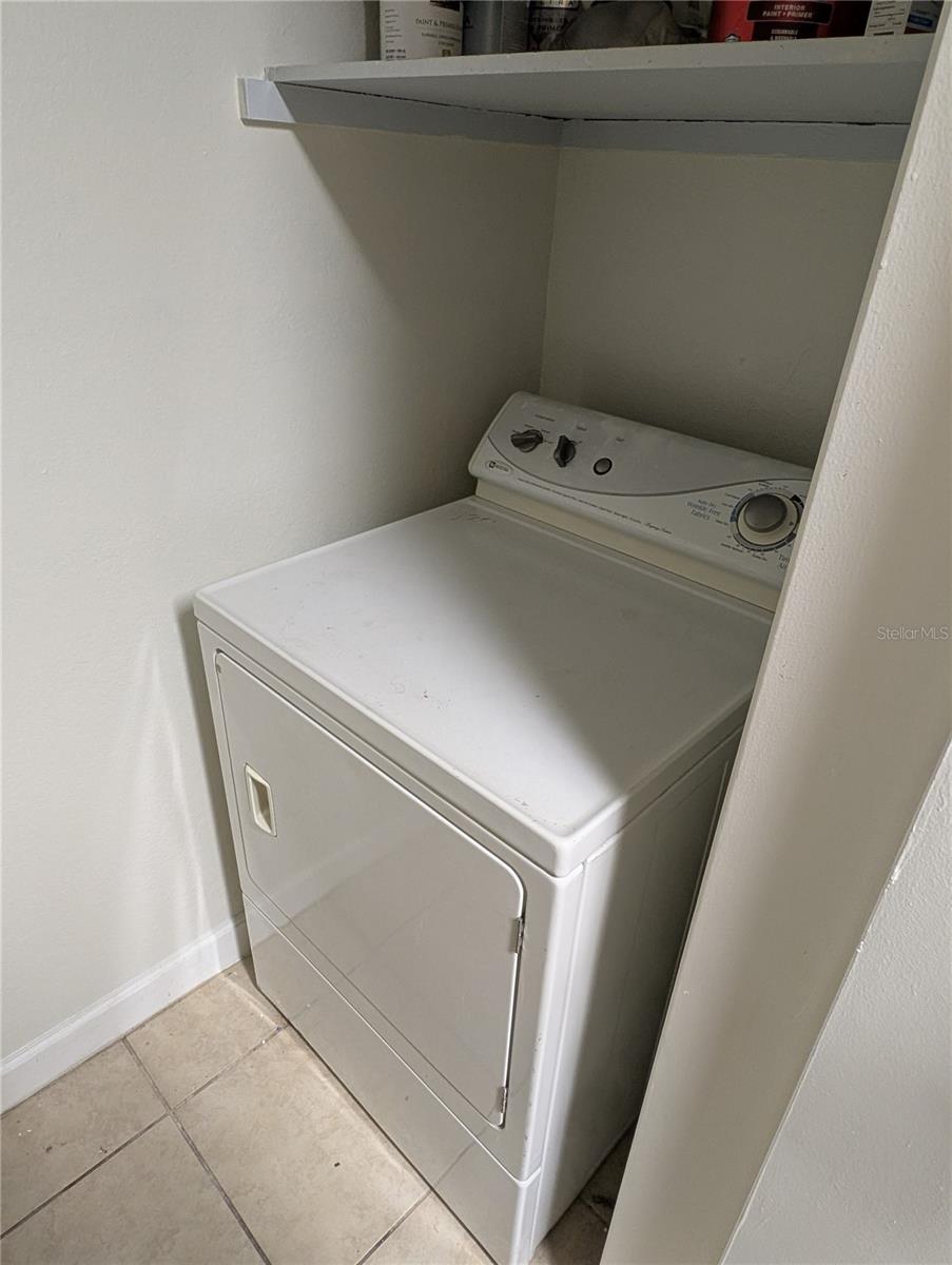 REGENCY GARDENS - Residential