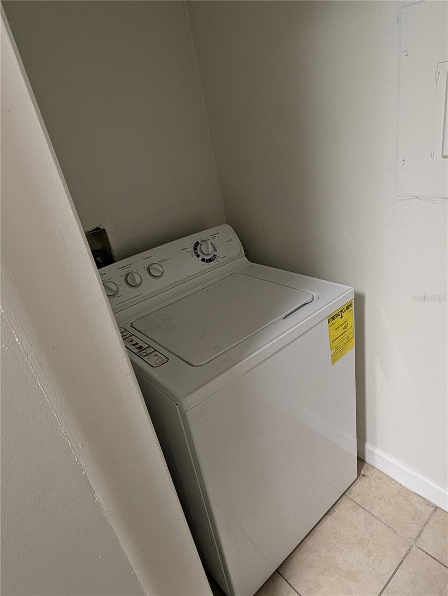 REGENCY GARDENS - Residential