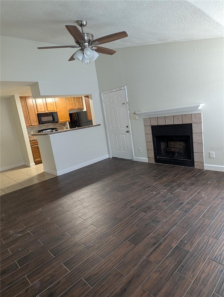 REGENCY GARDENS - Residential